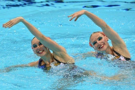 Natalia Ishchenko and Svetlana Romashina's dazzling display saw them finish four points clear of the field